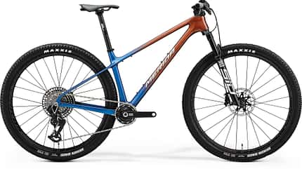 Neues Hardtail für Cross-Country- und Marathon Racer: Merida stellt das brandneue Big.Nine mit zwei Modellvarianten, neuem Rahmen und vielen coolen Features vor! Neues Hardtail für Cross-Country- und Marathon Racer: Merida stellt das brandneue Big.Nine mit zwei Modellvarianten, neuem Rahmen und vielen coolen Features vor!