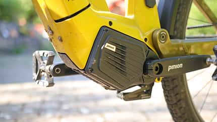Neuer Pinion Antrieb MGU im Trekking E-Bike Flyer Goroc TR:X 8.63 Neuer Pinion Antrieb MGU im Trekking E-Bike Flyer Goroc TR:X 8.63