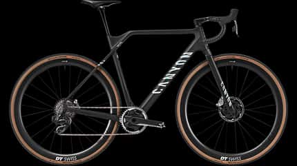 Das Canyon Inflite CFR Team LTD kostet 7499 € und ist mit einem kabellosen SRAM RED-Setup ausgestattet. Das Canyon Inflite CFR Team LTD kostet 7499 € und ist mit einem kabellosen SRAM RED-Setup ausgestattet.