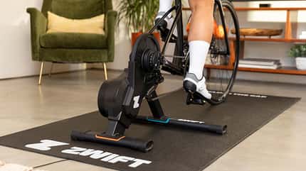Zwift Hub One Rollentrainer Indoortraining Smarttrainer Zwift Hub One Rollentrainer Indoortraining Smarttrainer
