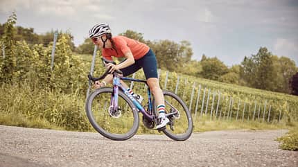 Das ROADBIKE-Magazin testet das Liv Enviliv Advanced Pro Disc. Das ROADBIKE-Magazin testet das Liv Enviliv Advanced Pro Disc.