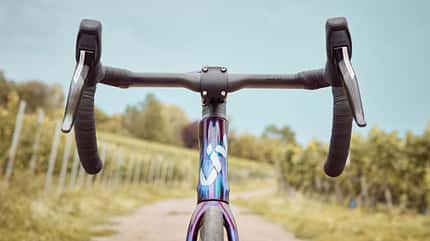 Das ROADBIKE-Magazin testet das Liv Enviliv Advanced Pro Disc. Das ROADBIKE-Magazin testet das Liv Enviliv Advanced Pro Disc.