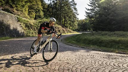Das neue Focus Paralane Endurance-Rennrad 2024 Das neue Focus Paralane Endurance-Rennrad 2024