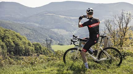 Das neue Focus Paralane Endurance-Rennrad 2024 Das neue Focus Paralane Endurance-Rennrad 2024