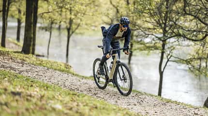 Das Stevens E-Getaway E-Gravelbike im Einsatz. Das Stevens E-Getaway E-Gravelbike im Einsatz.