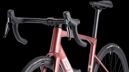 BMC Roadmachine 2024 BMC Roadmachine 2024