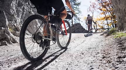 dt swiss,grc Die niedrigen GRC 30 sind für Abenteuertouren und Bikepacking gedacht, bei denen es auf Komfort und Agilität ankommt.