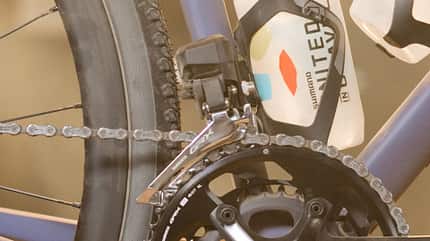 Die neue Shimano GRX Di2: Umwerfer Die neue Shimano GRX Di2: Umwerfer