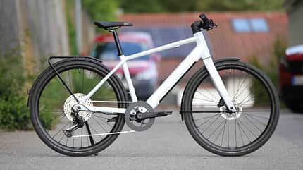 Light E-Bike Canyon Commuter:ON 7 Image 2 Light E-Bike Canyon Commuter:ON 7 Image 2