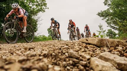 Rennszene beim Unbound Gravel 200 Rennszene beim Unbound Gravel 200
