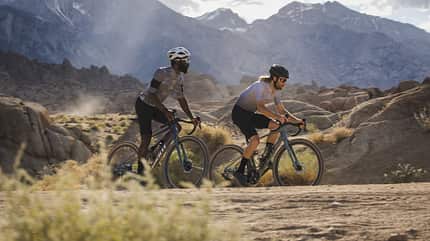 Giant Revolt Advanced, 2 Fahrer,Action,Gravelbike Giant Revolt Advanced, 2 Fahrer,Action,Gravelbike