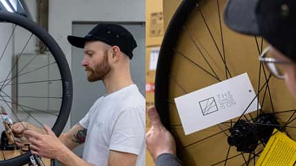 Hinter den Kulissen bei Hunt Wheels Hinter den Kulissen bei Hunt Wheels