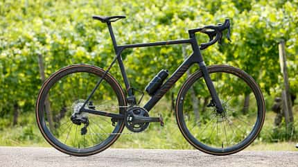 Canyon Ultimate CFR mit Campagnolo Super Record Wireless Canyon Ultimate CFR mit Campagnolo Super Record Wireless