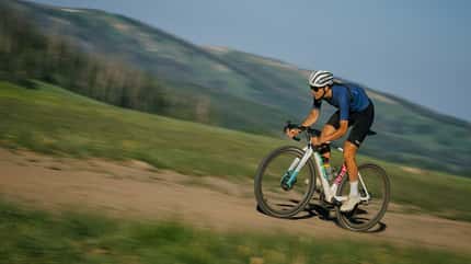 Hunt Wheels Sub 40 Limitless Gravel Aero Laufräder an einem Felt Gravelbike Hunt Wheels Sub 40 Limitless Gravel Aero Laufräder an einem Felt Gravelbike