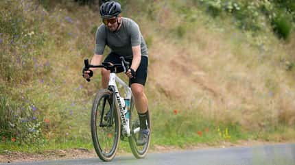 Lapierre Crosshill CF,Gravelbike,Frankreich,Action,Asphalt