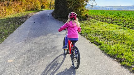 Woom explore Kinderfahrrad 6 bis 14 jährige Testfahrt Woom explore Kinderfahrrad 6 bis 14 jährige Testfahrt