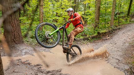 Mountainbiken im Matsch