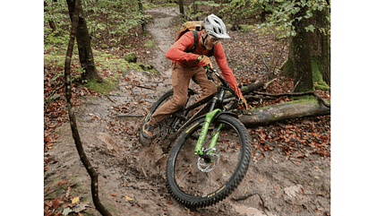 Mountainbiken im Matsch Mountainbiken im Matsch