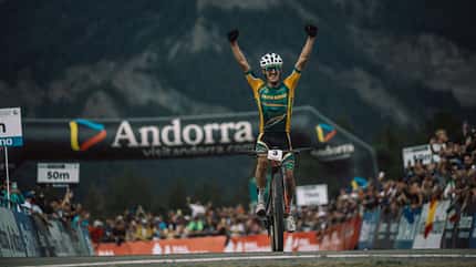 bestof,topix Mountain Biker in Action