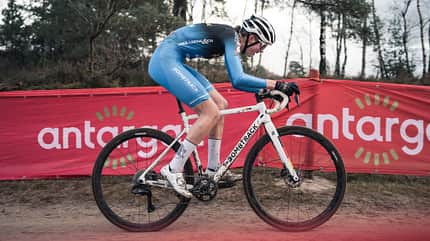 Kaija Budde beim CX-Weltcup in Zonhoven Kaija Budde beim CX-Weltcup in Zonhoven