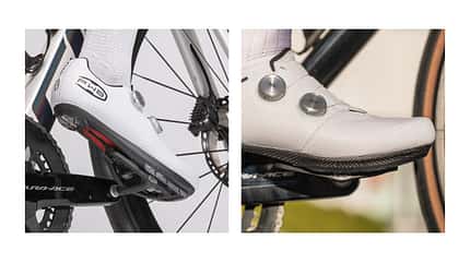 Ekoi-Schuhe eingeklickt in Ekoi PW8-Pedale Ekoi-Schuhe eingeklickt in Ekoi PW8-Pedale