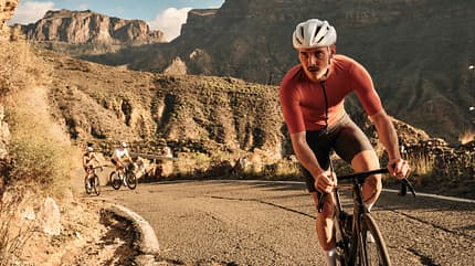 Aerlig Jersey von straede – atmungsaktives Rennradtrikot für Damen und Herren, ideal für sommerliche Ausfahrten Aerlig Jersey von straede – atmungsaktives Rennradtrikot für Damen und Herren, ideal für sommerliche Ausfahrten