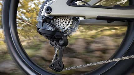 Shimano Deore XT M8200 DI2 Shimano Deore XT M8200 DI2