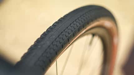 Hutchinson Caracal Race 45 mm,Gravelreifen,Profil Hutchinson Caracal Race 45 mm,Gravelreifen,Profil
