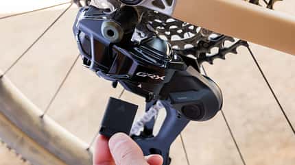 Shimano GRX Di2 1x12 Akku Shimano GRX Di2 1x12 Akku