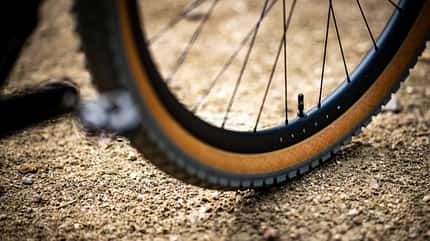 Hunt 25 Carbon Gravel X-Wide Detail outdoor Hunt 25 Carbon Gravel X-Wide Detail outdoor