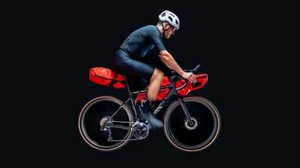 Cyclite,Red Edition,Gesamtansicht mit Fahrer Cyclite,Red Edition,Gesamtansicht mit Fahrer
