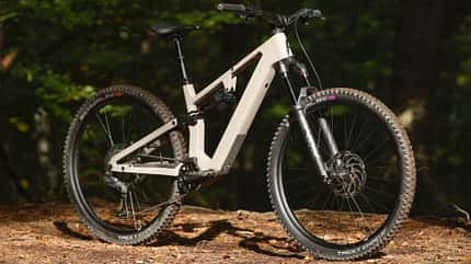 Das Rose File Plus ist das erste Light-E-Fully des deutschen Versenders.