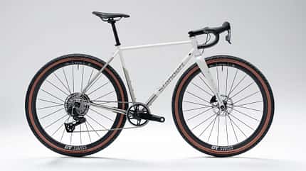 Standert Erdgeschoss 2026 Gravelbike White Rabbit Standert Erdgeschoss 2026 Gravelbike White Rabbit