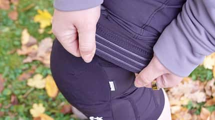 Evoc Knee Protector LS Flex Lite Silikon am Bündchen  Evoc Knee Protector LS Flex Lite Silikon am Bündchen