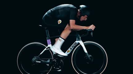 Cinelli Aeroscopp,Aero-Rennrad,Aero-Haltung Fahrer