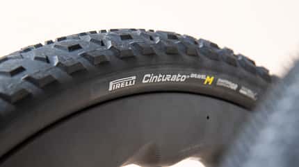 Pirelli Cinturato Gravel M HP Close