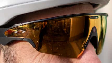 Oakley Meta Vanguard Close Oakley Meta Vanguard Close