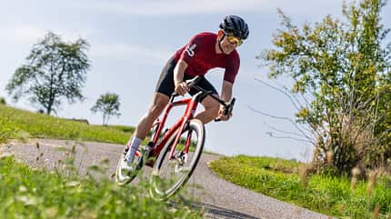 Ridley Noah Fast 3.0,ROADBIKE Test,Rennrad,Kurvenfahrt,Action