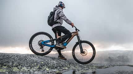 Das günstigere Modell, das CF 9 kostet 7499 Euro.