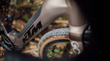 KTM Gravelator SX10,E-Gravelbike,Test,Schriftzug Unterrohr