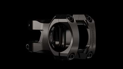 Der neue Turbine-Vorbau von Race Face. Der neue Turbine-Vorbau von Race Face.