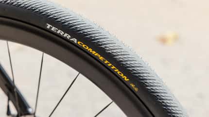 Continental Terra Competition,Gravelreifen Allroad,seitlich-schräge Ansicht Profil