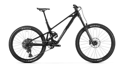 Für 2027 bringt Mondraker zwei neue Gravity-Bikes.
