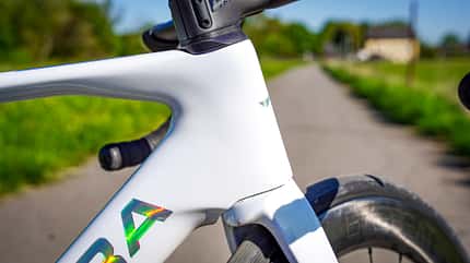 Carrera Pro Bike Erakle Pro,Aero-Rennrad,ROADBIKe-Test,Ansicht Steuerrohr Seite