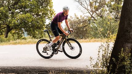 Eddy Merckx 525R,Aero-Rennrad,Actionshot fern Eddy Merckx 525R,Aero-Rennrad,Actionshot fern