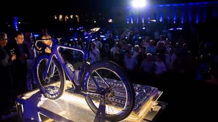 120 Jahre Wilier Triestina,Rennrad,Filante Ultimate,Vorstellung,Publikum,Torte