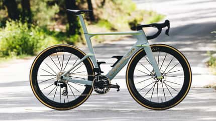Orbea Orca Aero 2027,Aero Rennrad,Seitenansicht Orbea Orca Aero 2027,Aero Rennrad,Seitenansicht