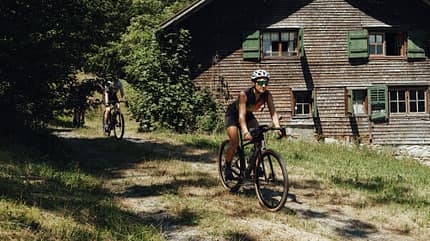 into the wold 2026 Sarah Specialized Diverge Wiese