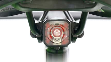Cateye Nano G II Rücklicht,Akku-Lampe,am Sattel montiert,Studio Cateye Nano G II Rücklicht,Akku-Lampe,am Sattel montiert,Studio