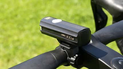 Cateye GVolt,Akku-Lampe,Frontlicht,Outdoor,am Lenker montiert Cateye GVolt,Akku-Lampe,Frontlicht,Outdoor,am Lenker montiert